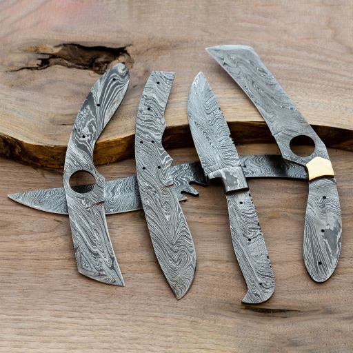 Persian pattern weld fantasy knives